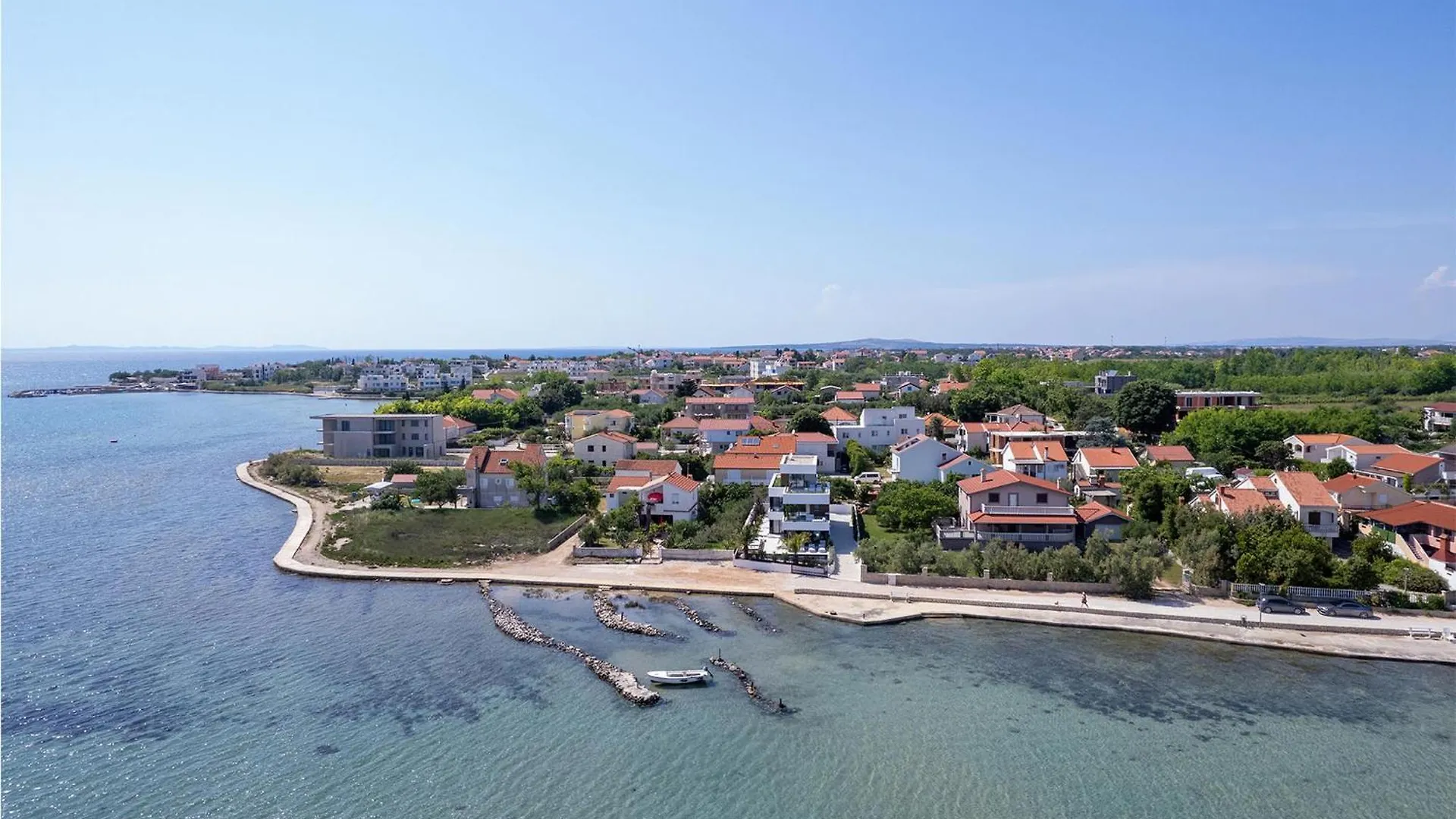 Villa Mowana Privlaka  Holiday home